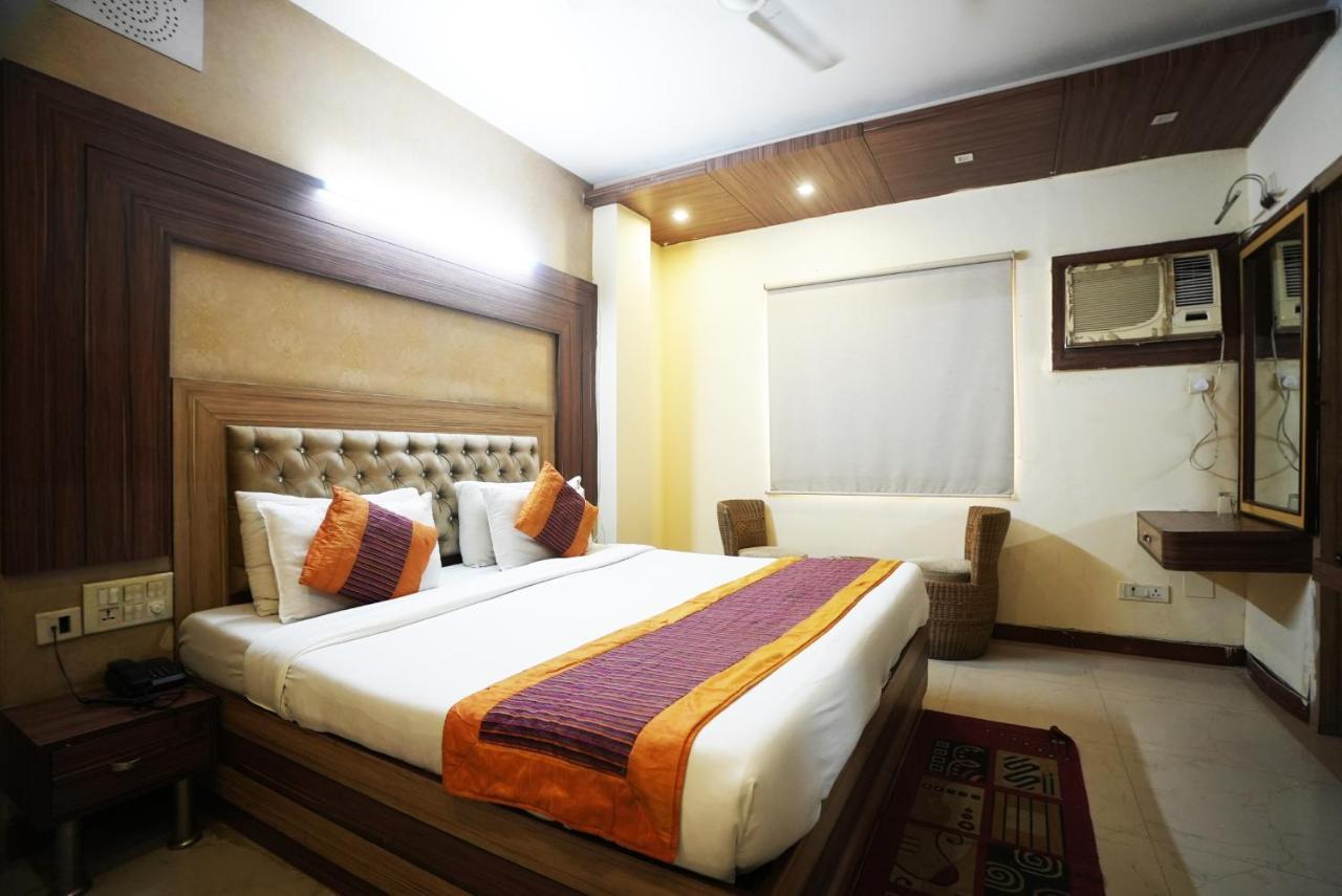 Hotel Classic Neu-Delhi Exterior foto